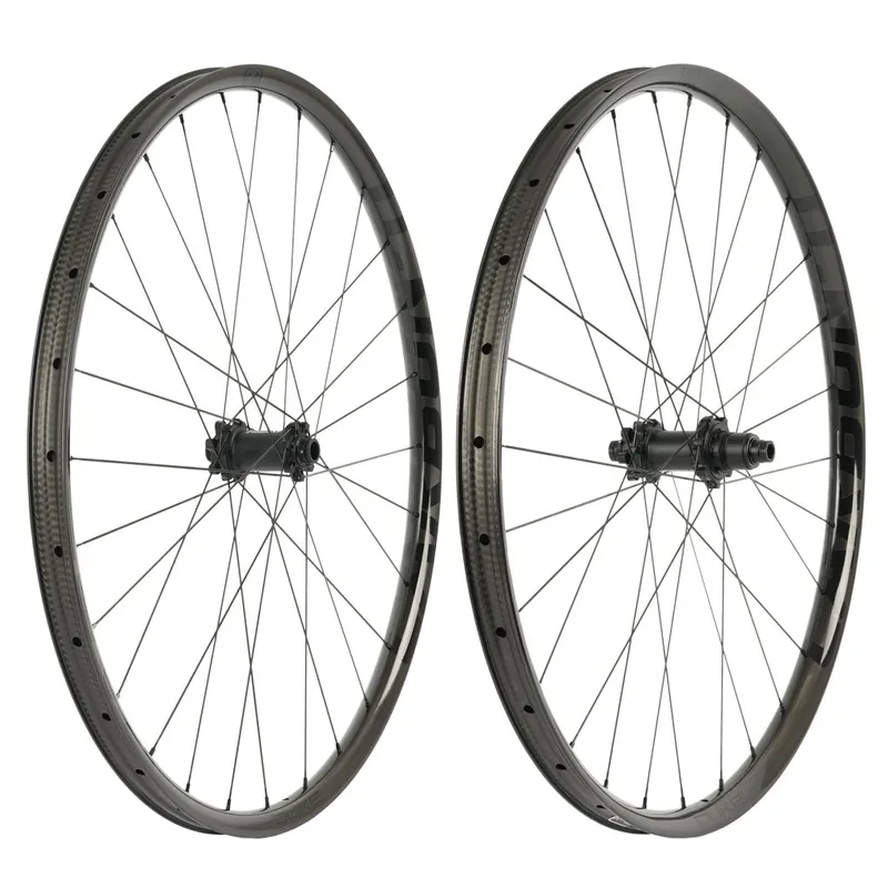 Carbon-Ti X-Wheel Lucky Jack 30 SLS4 Laufradsatz - 29" Carbon Hookless 6-Loch - 15x110 Boost 12x148 Boost - XD matte black Neue Ware