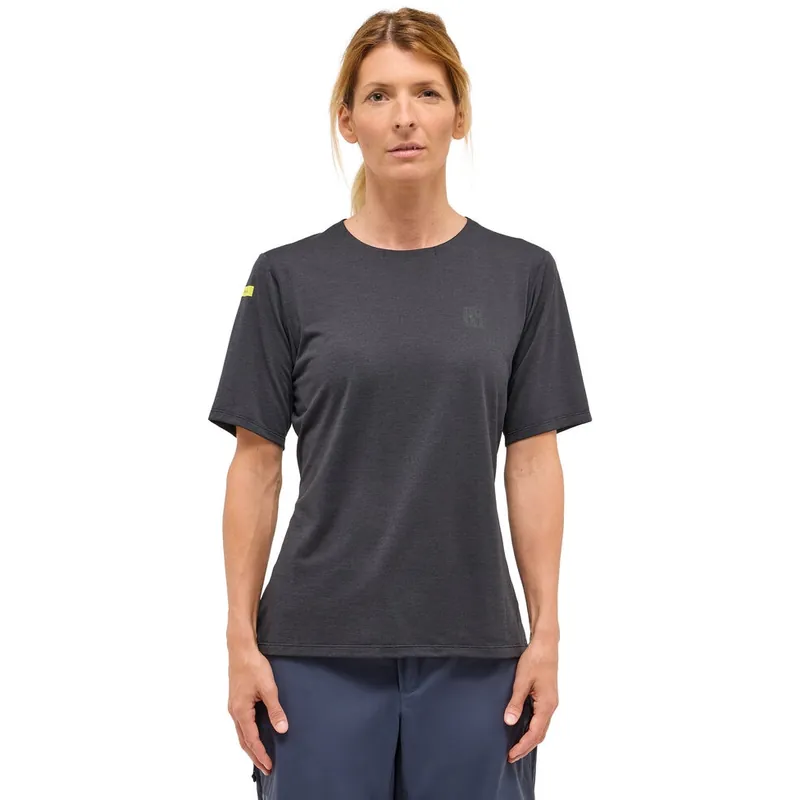 Begrenztes Angebot Haglöfs L.I.M Ridge T-Shirt Damen - true black 2C5