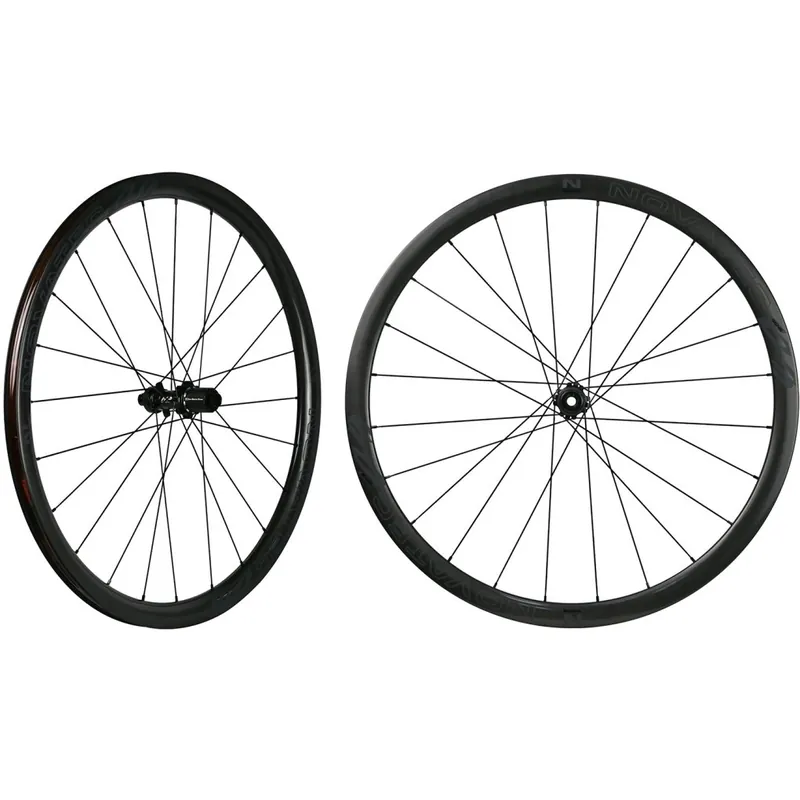 Versand Am Gleichen Tag Novatec R3 Disc CL-Pro Laufradsatz - 28" Carbon Clincher/Tubeless Centerlock - 12x100mm 12x142mm - SRAM XDR