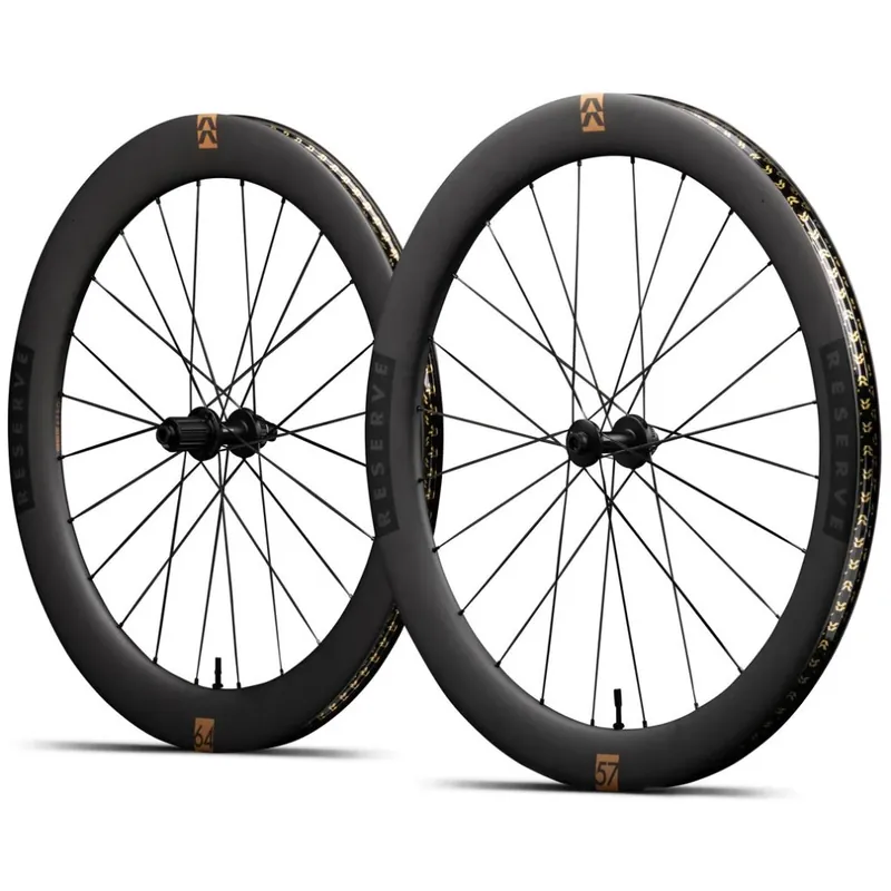Mega-Angebot Reserve 57 64 Turbulent Aero Laufradsatz - DT 240 - 28" Carbon Clincher Centerlock - 12x100mm 12x142mm - Shimano HG