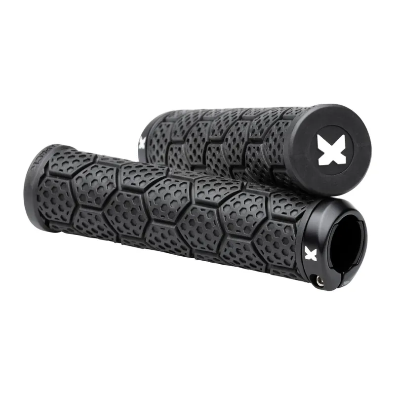 Top-Preis Sixpack D-TRIX AL Lock-On Lenkergriffe - schwarz/schwarz