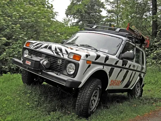 Seilwindenanbausatz Lada Niva für WARN CE-M6000, 8000 Direkt Vom Hersteller