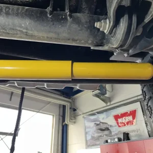 Begrenztes Angebot OME-Lenkungsdämpfer für Ineos Grenadier inkl. Montagekit und TÜV Teilegutachten