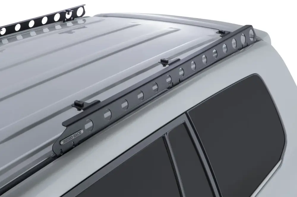 Rhino Rack "Backbone" Montagekit Toyota LC J200, halbes Dach Saisonangebot