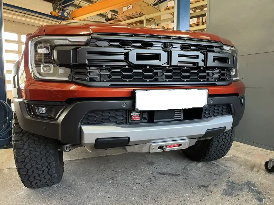 Seilwinden-Anbausatz für den Ford Ranger Raptor ab 11/22 ohne Seilwinde Top-Angebot