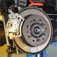 Norauto Bremsenset zum Komplettpreis für SUV und alle Fahrzeuge der Oberklasse, 4 Bremsbeläge + Einbau + Zubehör Ausverkauf